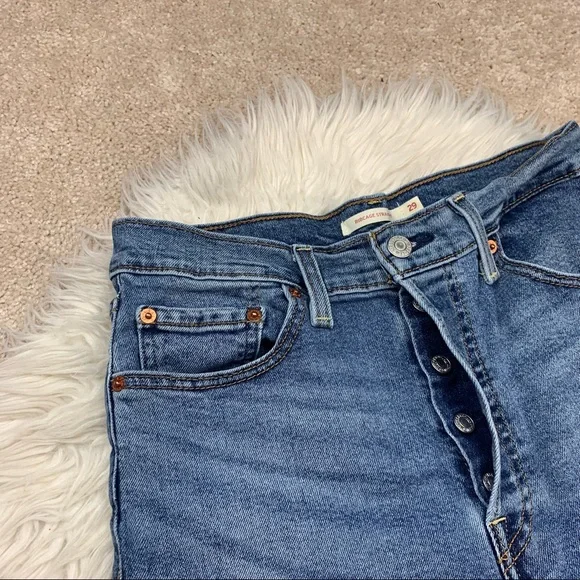 Levi's Ribcage Straight Ankle Jeans Mind Your Own Finish Medium Indigo - Picture 6 of 10